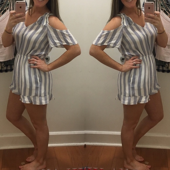 American Eagle Romper - Picture 4 of 4
